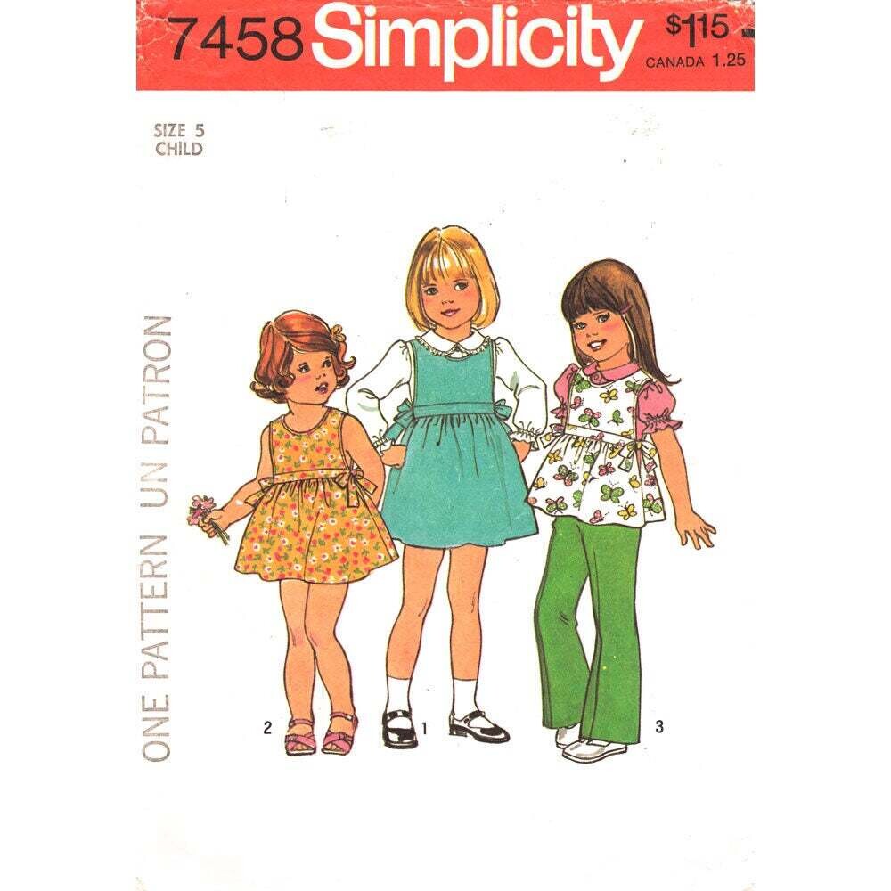 Girls Pattern Simplicity 7458